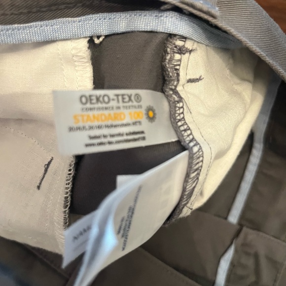 EUC Lands End flat front shorts Size 40 - Picture 7 of 11